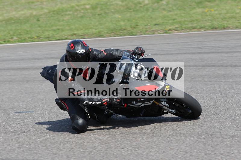 /Archiv-2022/06 15.04.2022 Speer Racing ADR/Gruppe gelb/90